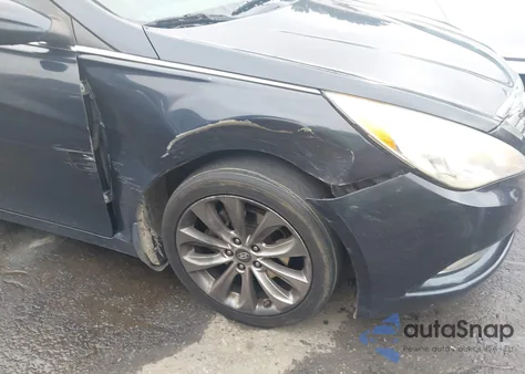 2013 Hyundai Sonata Se z USA, uszkodzony, nr VIN 5NPEC4AC6DH722322